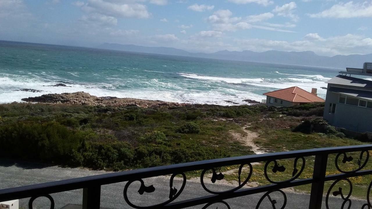 Bed and Breakfast Wave Dancer Gansbaai Exterior foto
